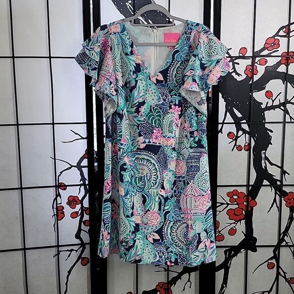 Lilly Pulitzer Kathie Floral Dress. - Picture 4 of 11